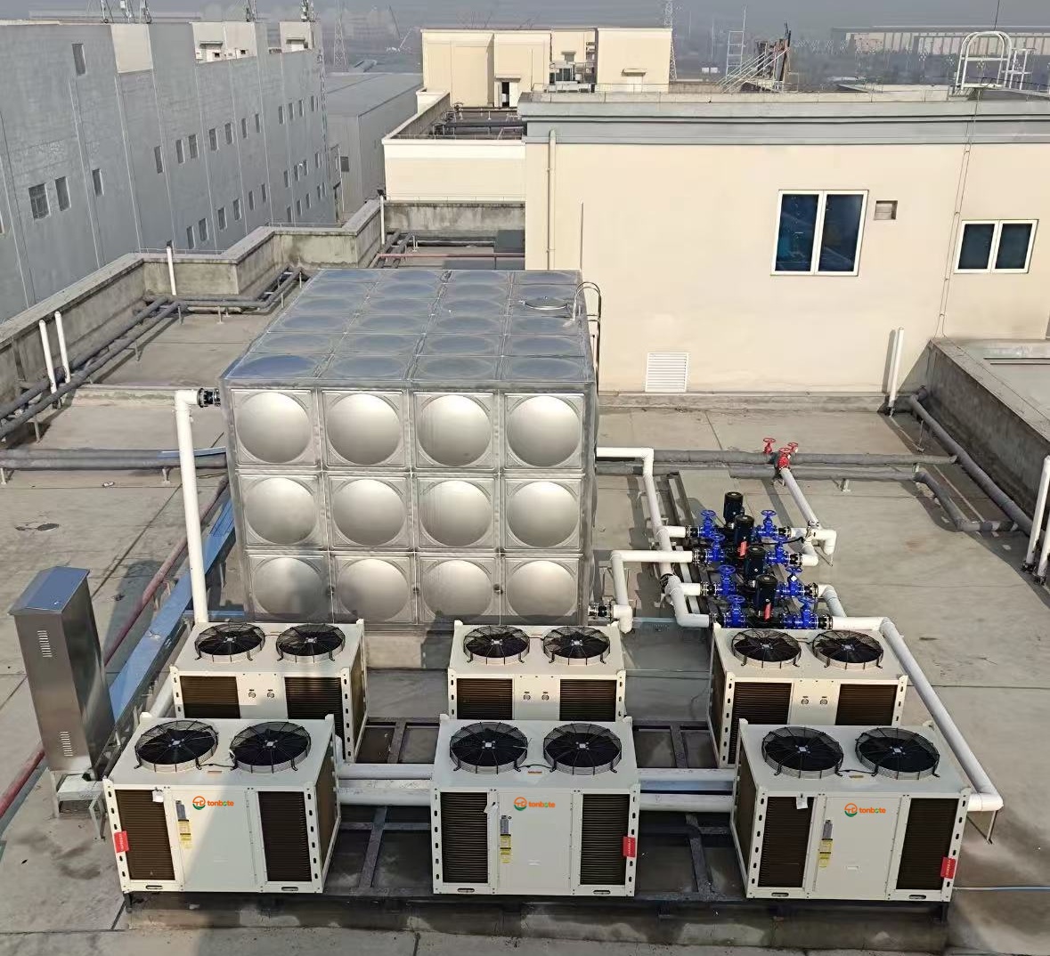 Commutation intelligente double source + récupération de chaleur résiduelle | Cette solution d'économie d'énergie a directement réduit le coût de consommation d'énergie des entreprises de 40 % Commutation intelligente double source + récupération de chaleur résiduelle | Cette solution d'économie d'énergie a directement réduit le coût de consommation d'énergie des entreprises de 40 %